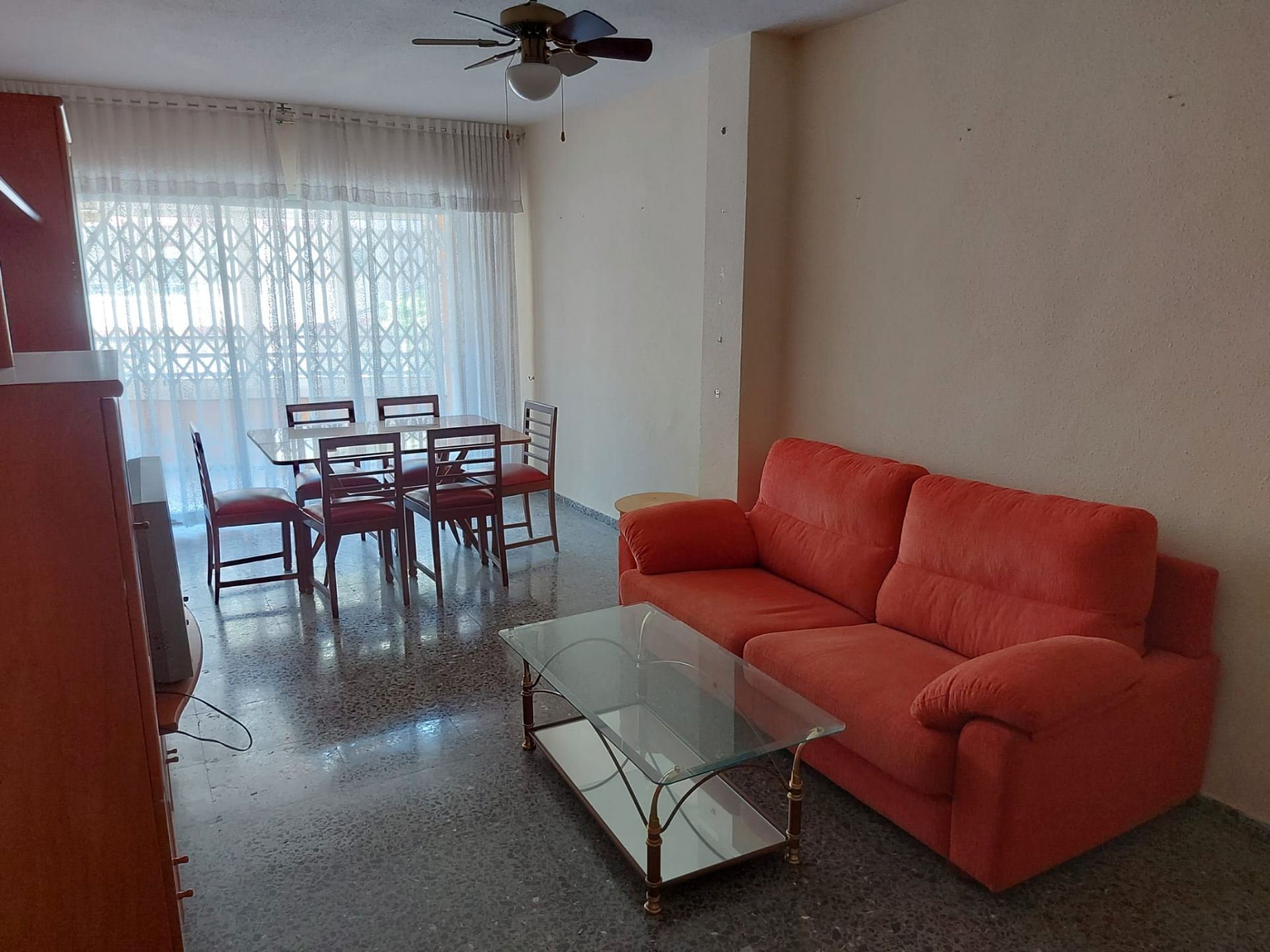 Sala d'estar de Pis en venda en Blanca amb Aire condicionat, Terrassa i Moblat