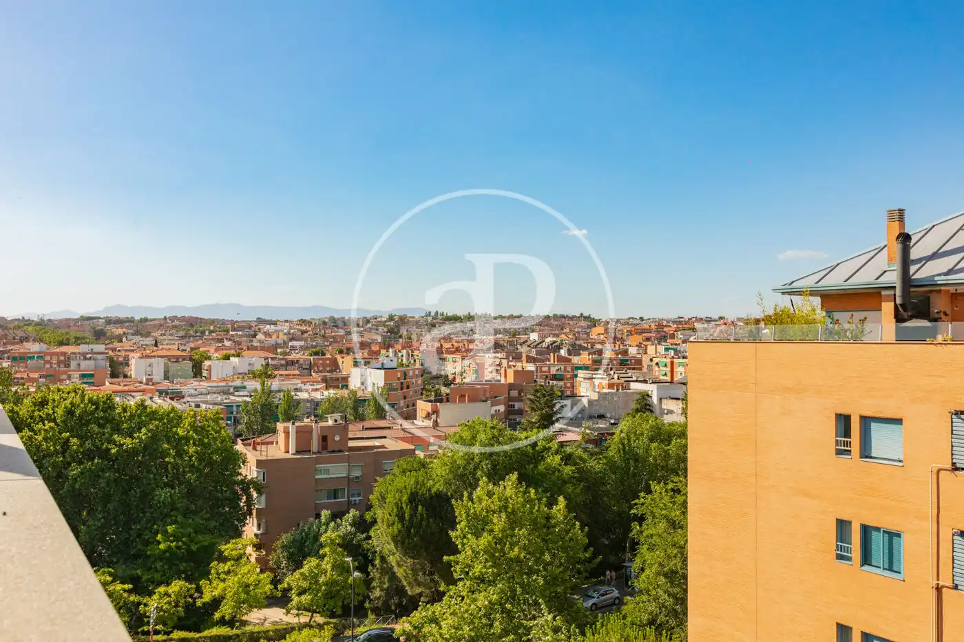 Exterior view of Attic for sale in San Sebastián de los Reyes  with Air Conditioner, Heating and Terrace
