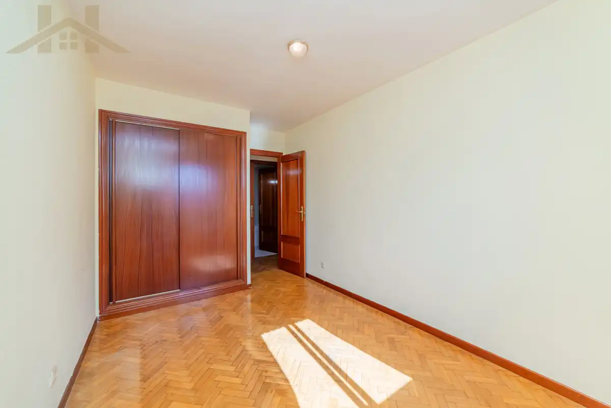 Piso en venta en Torrejón de Ardoz con Aire acondicionado, Jardín privado y Trastero