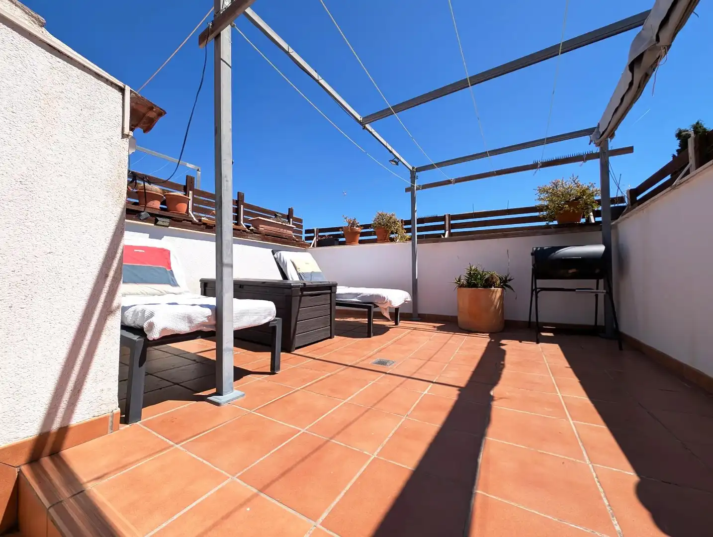 Terrasse von Dachboden zum Verkauf in Vilanova i la Geltrú mit Klimaanlage, Heizung und Parkett