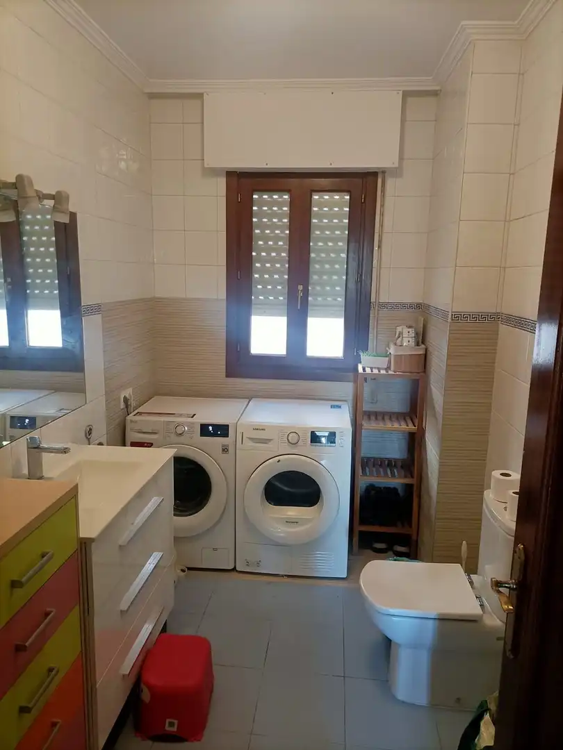 Bathroom of Flat for sale in Urkabustaiz  with Storage room