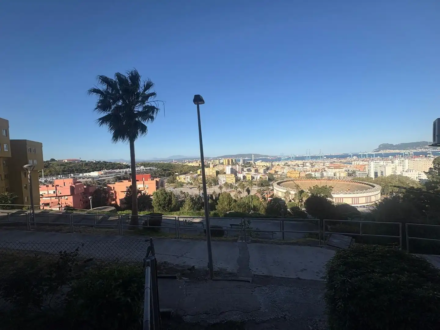 Exterior view of Flat for sale in Algeciras  with Air Conditioner and Heating