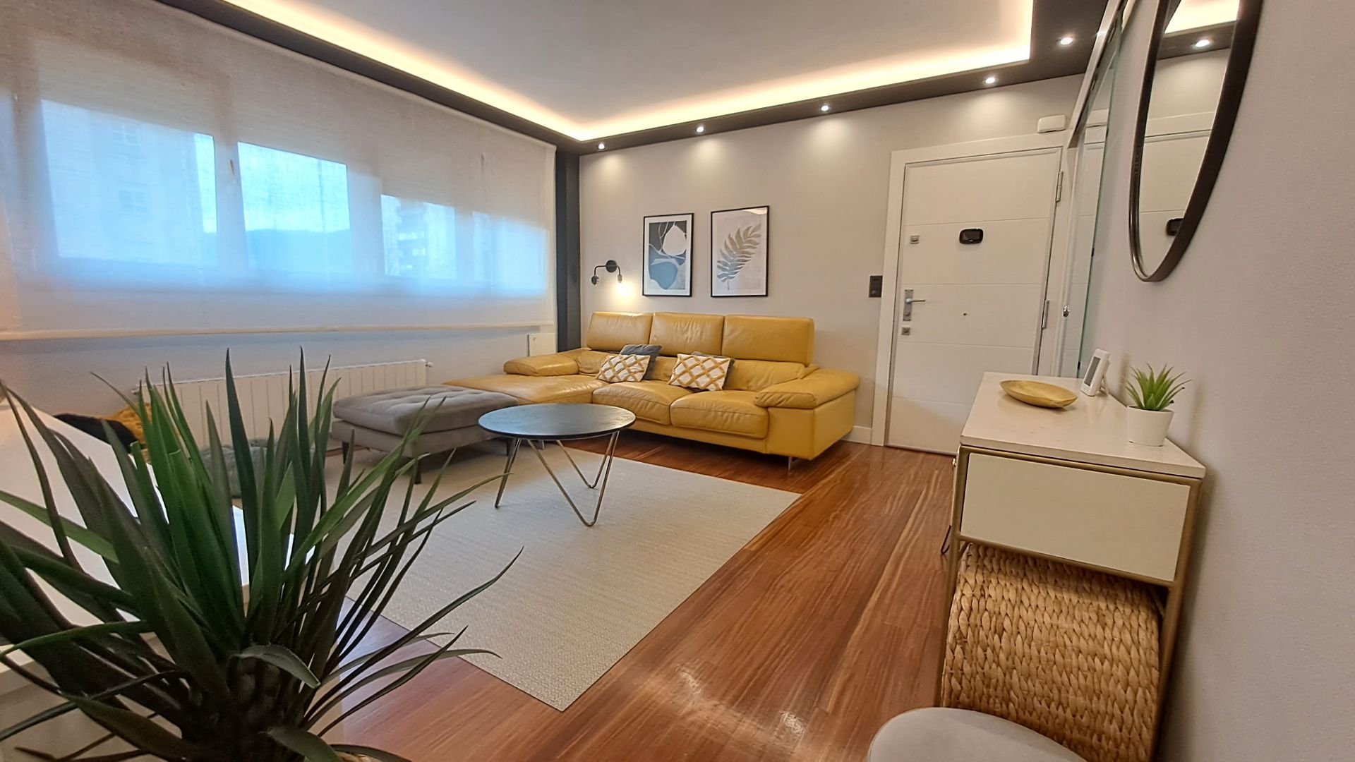 Sala de estar de Piso en venta en Bilbao  con Calefacción y Amueblado