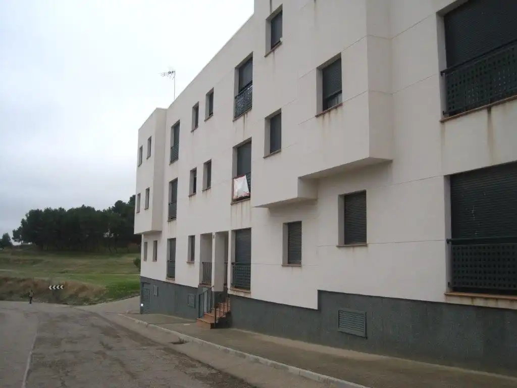 Außenansicht von Garage zum Verkauf in Huerta de Valdecarábanos