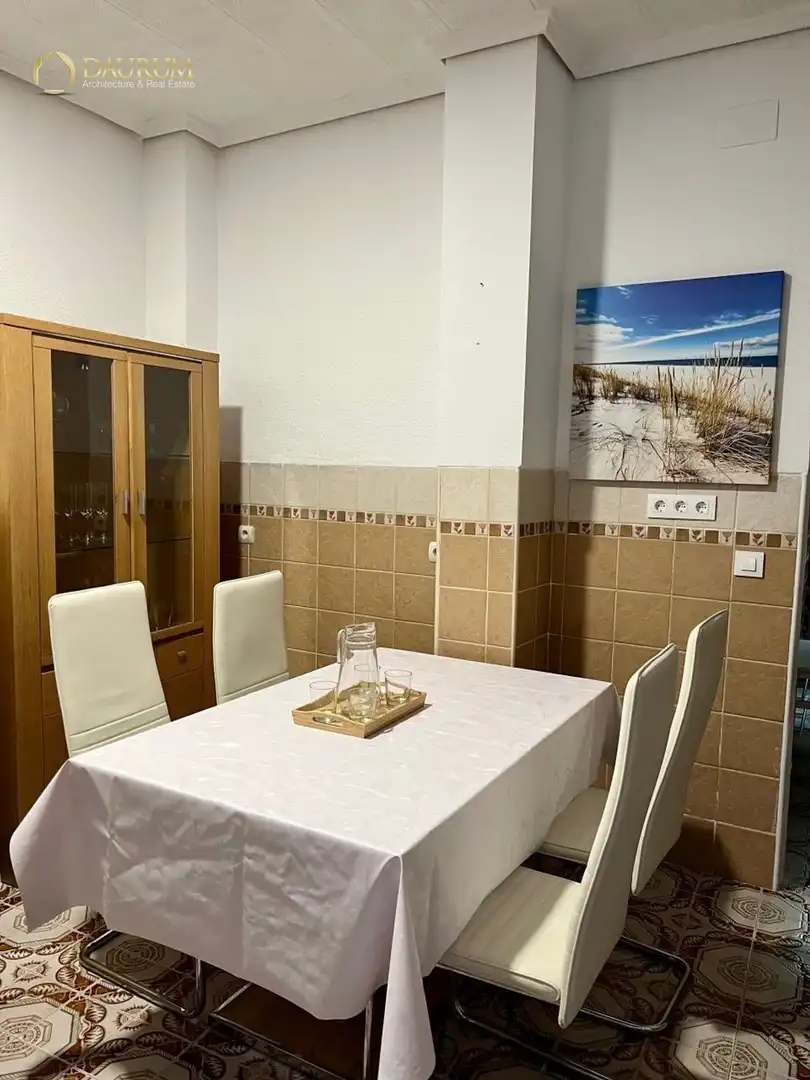Menjador de Pis en venda en Sagunto / Sagunt amb Aire condicionat, Terrassa i Traster