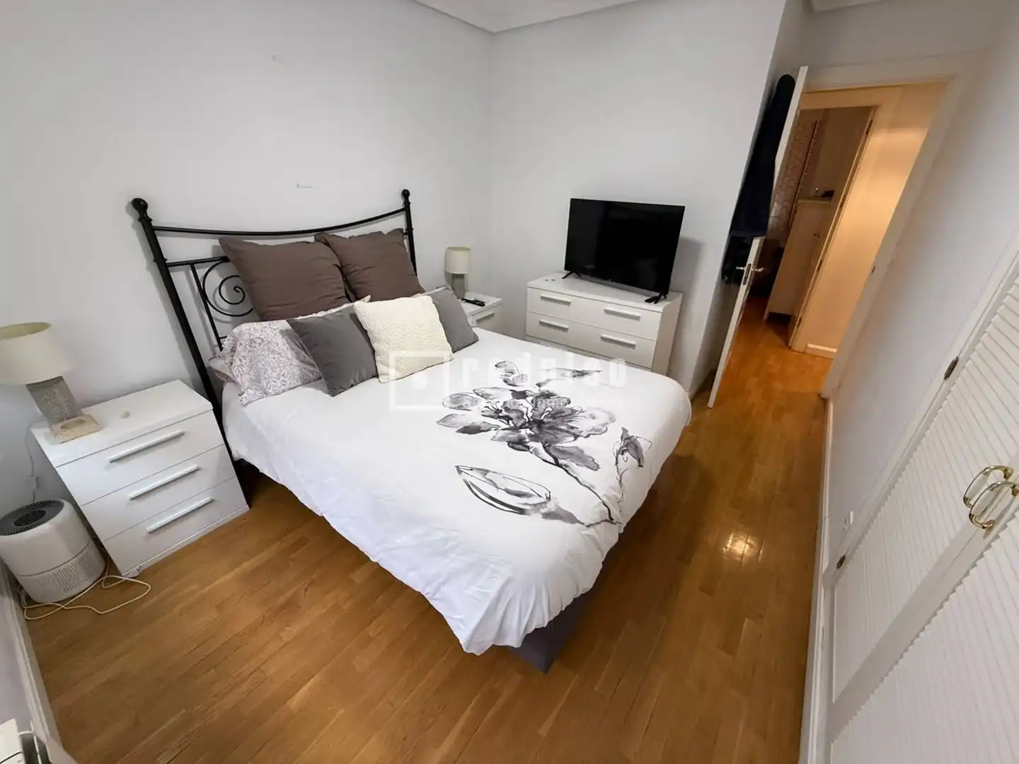 Schlafzimmer von Wohnung zum Verkauf in Madrid mit Klimaanlage, Heizung und Terrasse