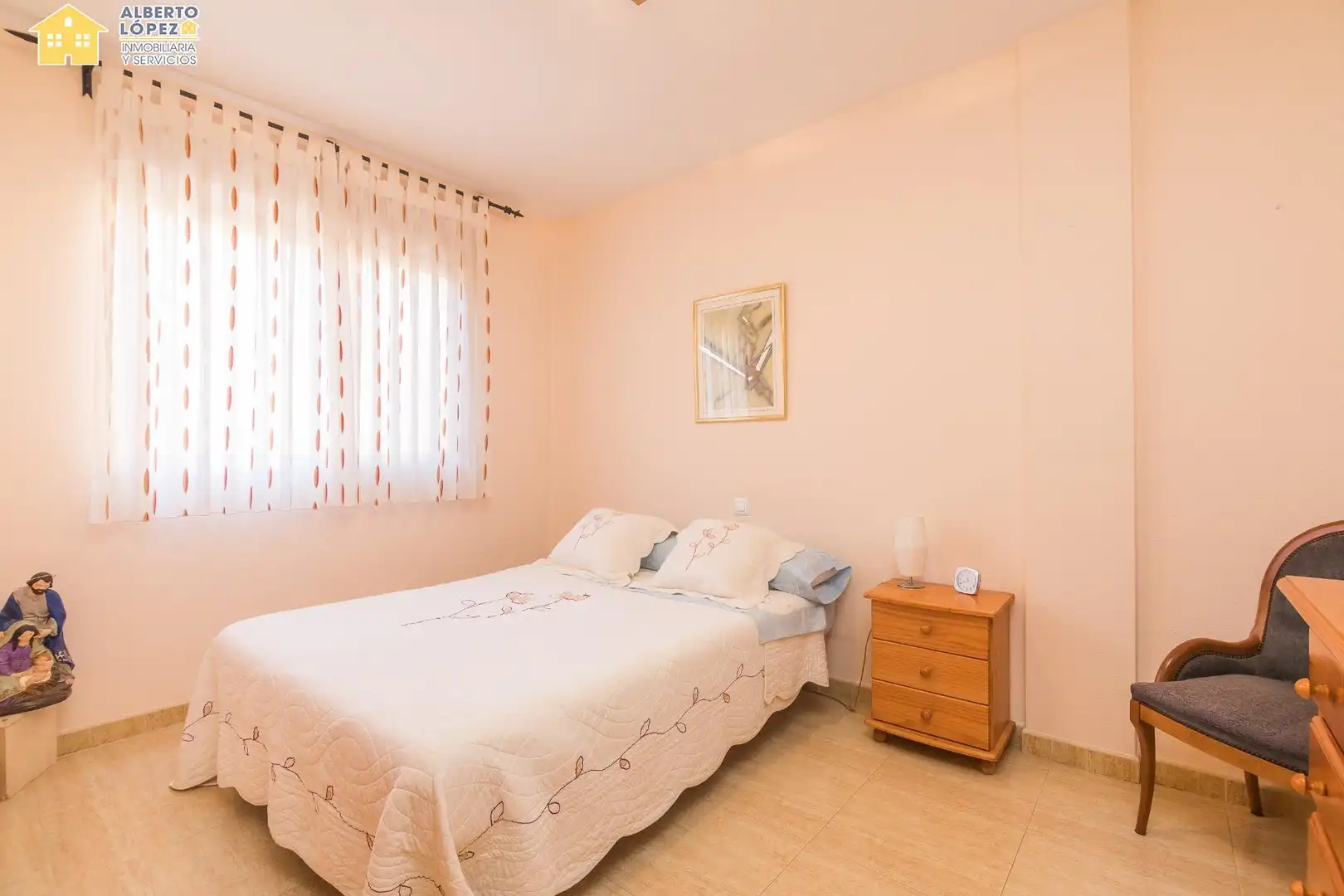 Habitación de Apartamento en venta en Alicante / Alacant con Aire acondicionado, Calefacción y Piscina comunitaria