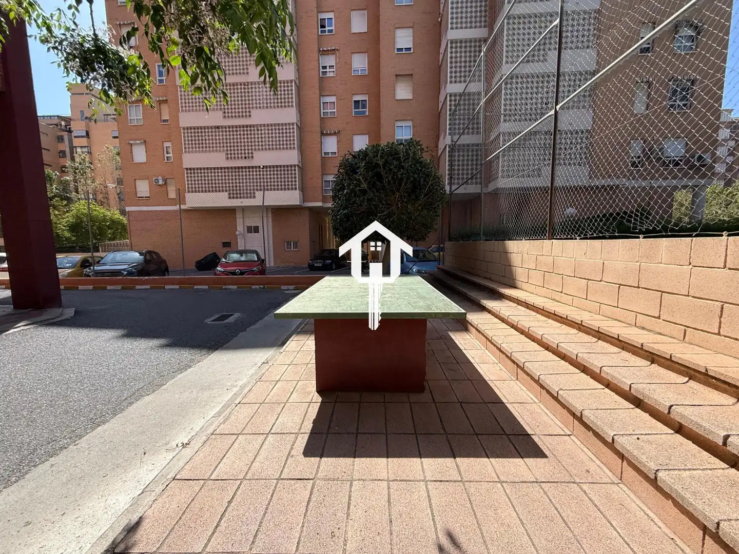 Vista exterior de Pis en venda en Alicante / Alacant amb Aire condicionat, Terrassa i Moblat
