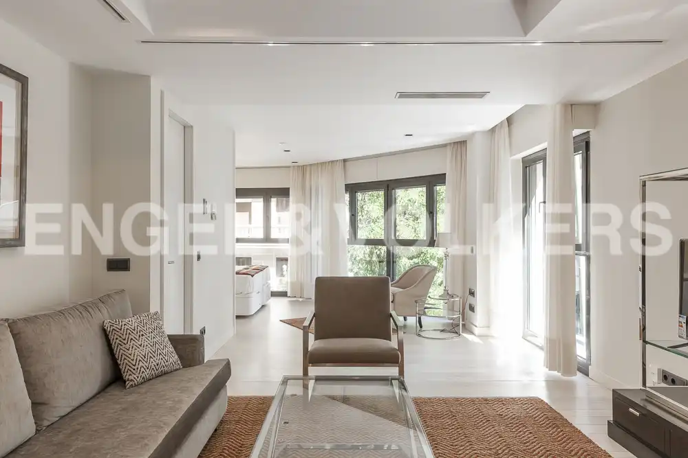 Flat with terrace to rent in Almagro