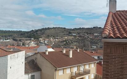 Vista exterior de Casa o xalet en venda en Valdilecha amb Terrassa