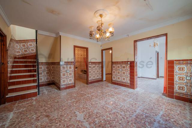 Casa adosada en Venta en Brenes
