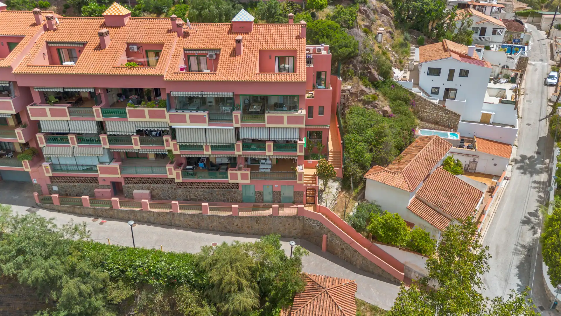 Vista exterior de Pis en venda en Fuengirola amb Aire condicionat, Terrassa i Moblat