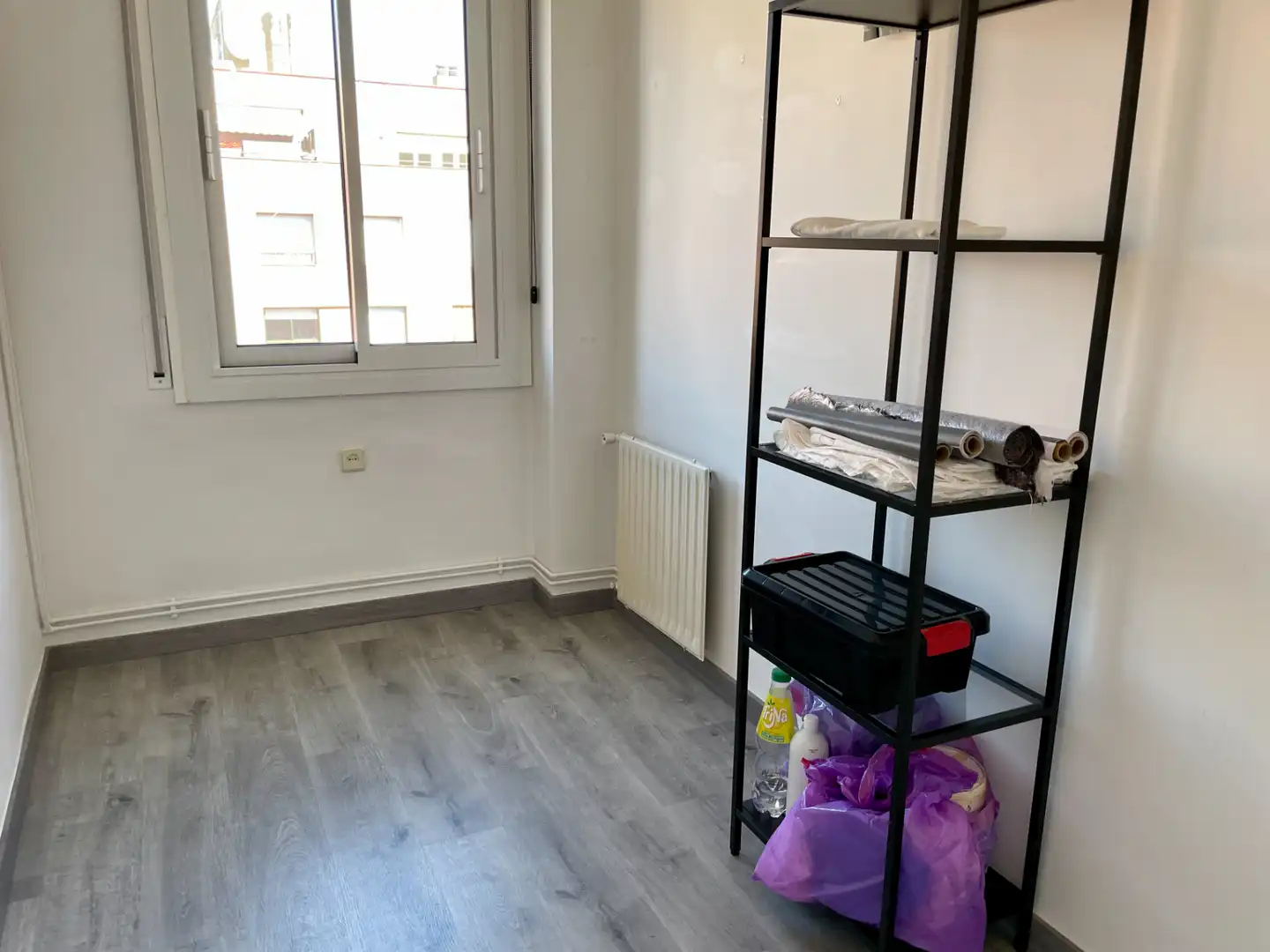 Dormitori de Pis en venda en Sabadell amb Aire condicionat, Calefacció i Parquet