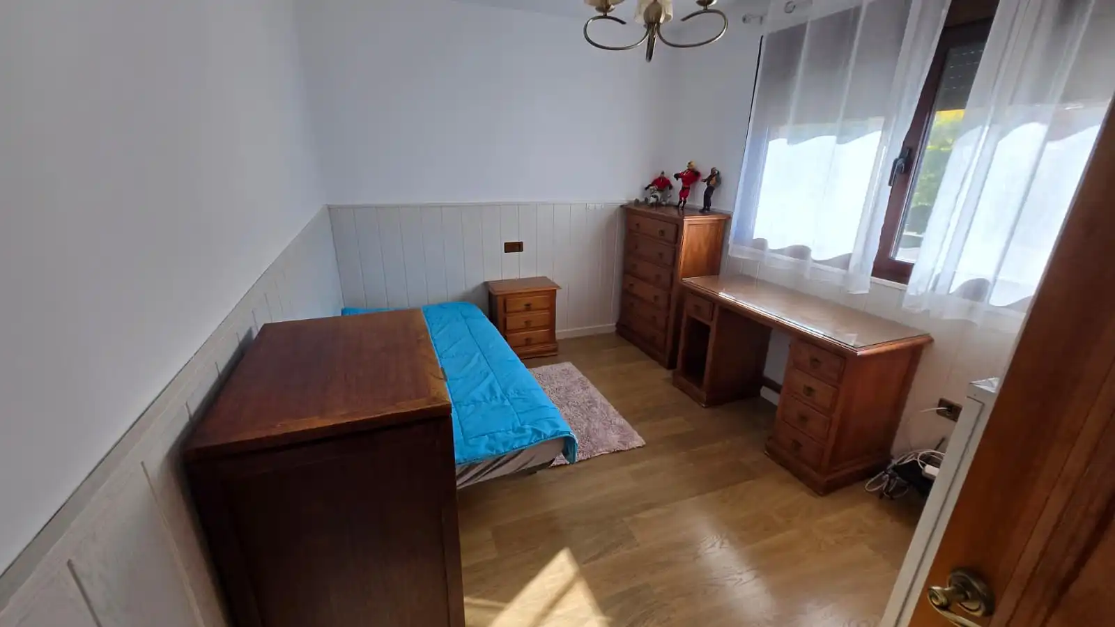 Habitación de Casa o chalet en venta en Alhaurín de la Torre con Aire acondicionado, Jardín privado y Terraza