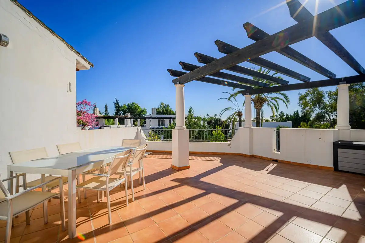 Reihenhaus mit Pool zum Verkauf in Calle Sirio, imagen 3
