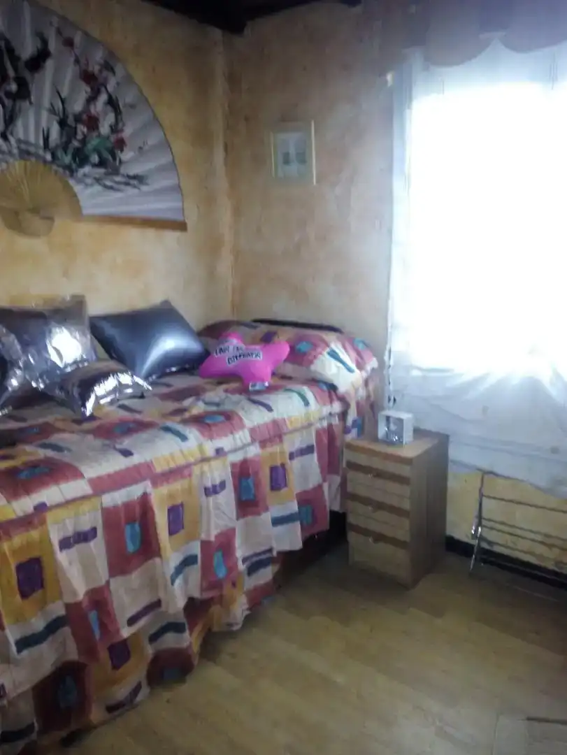 Bedroom of Flat for rent in Gradefes