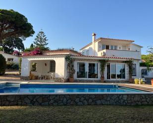 Garten von Haus oder Chalet miete in Castell-Platja d'Aro mit Klimaanlage, Terrasse und Schwimmbad