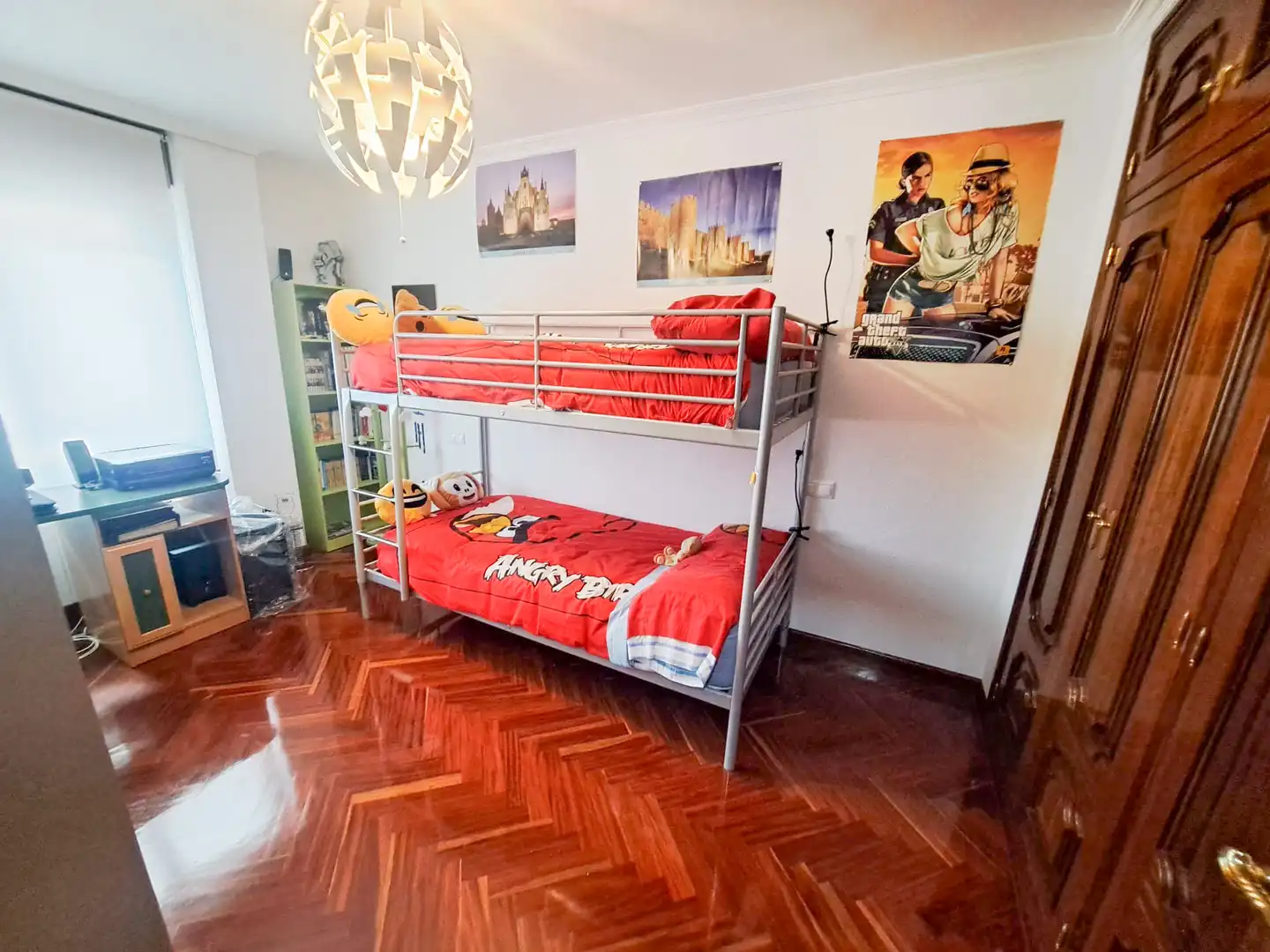 Habitación de Piso en venta en Burgos con Trastero