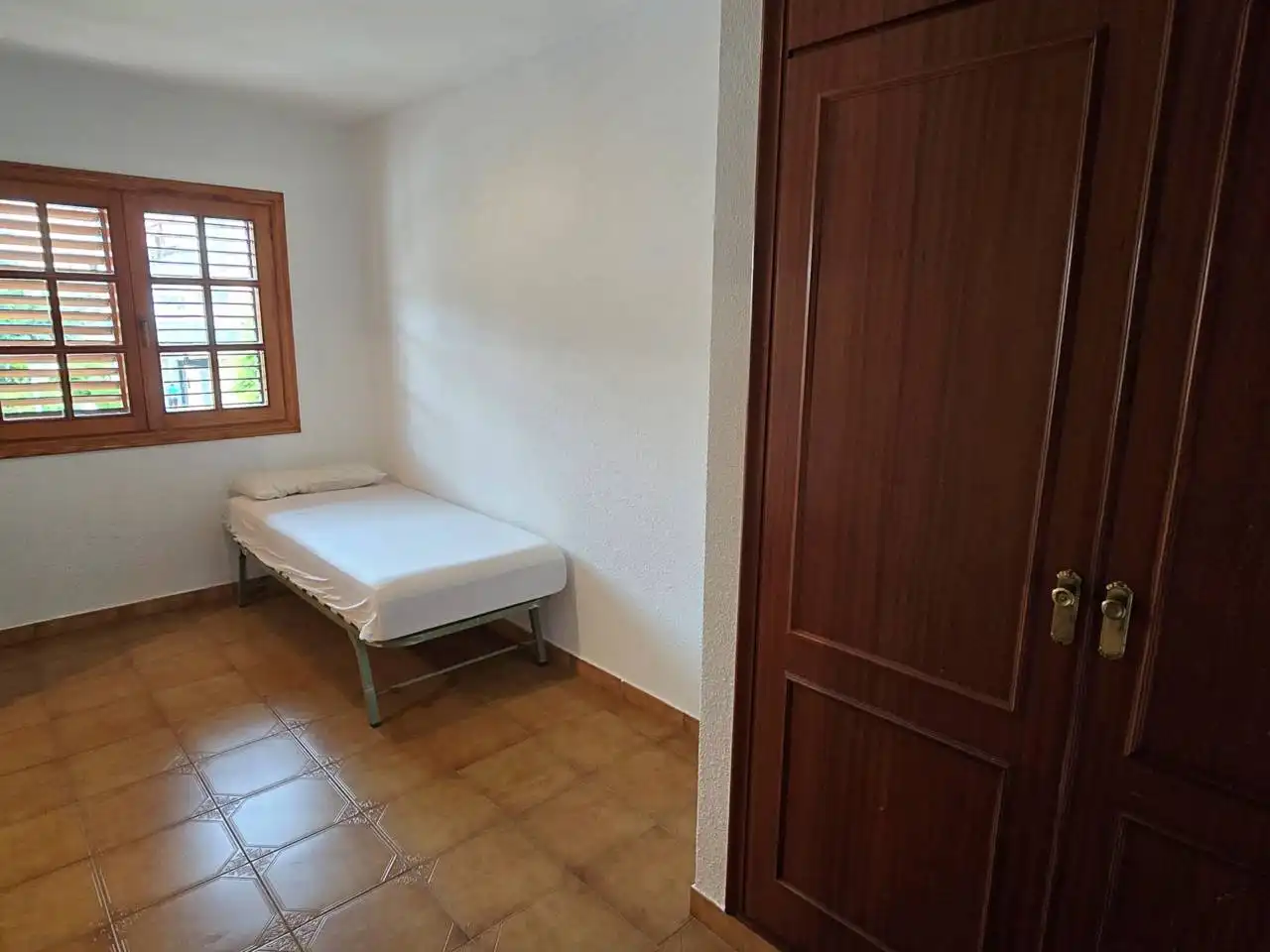 Casa aparellada amb piscina de lloguer a Avenida Neptuno, imagen 14