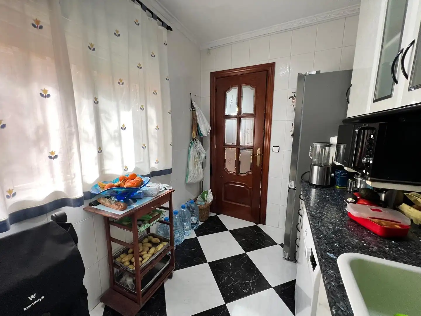 Cuina de Casa o xalet en venda en Sabadell amb Aire condicionat, Calefacció i Jardí privat