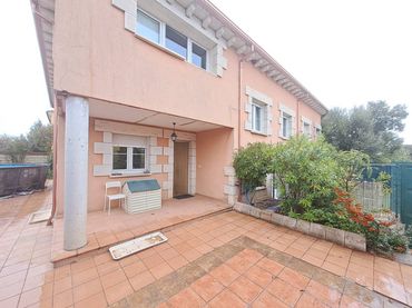 Maison jumelée avec piscine à vendre à Avenida Sabinas