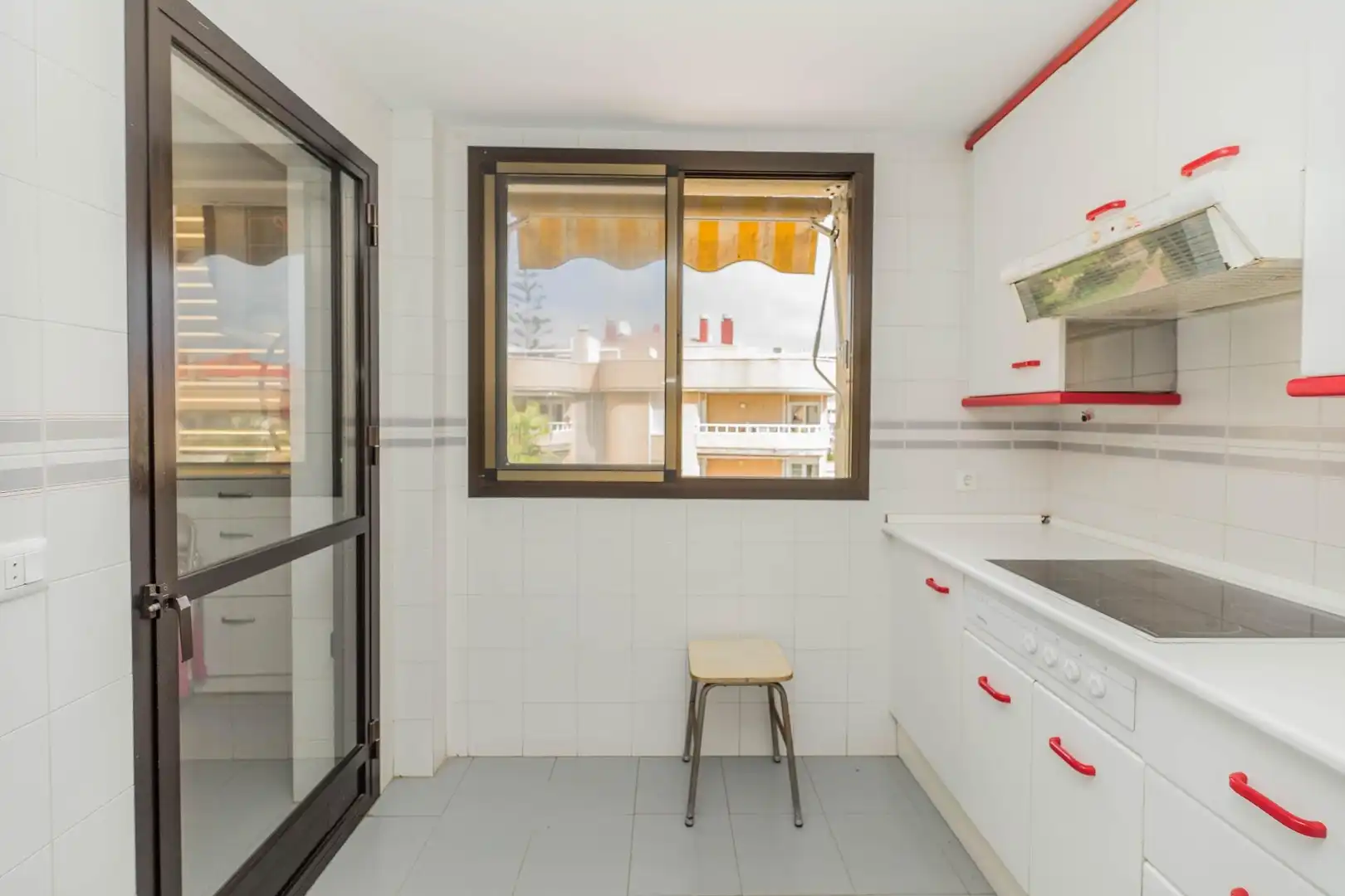 Apartament amb piscina en venda a Calle de Salvador Allende, imagen 15