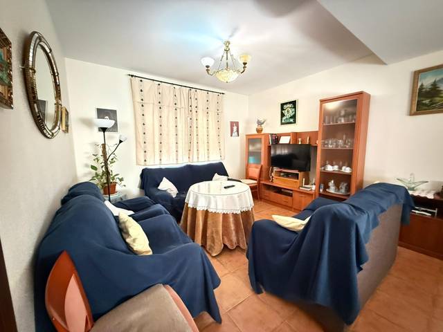 Casa adosada en Venta en  MARIA ZAMBRANO en Carrión de los Céspedes