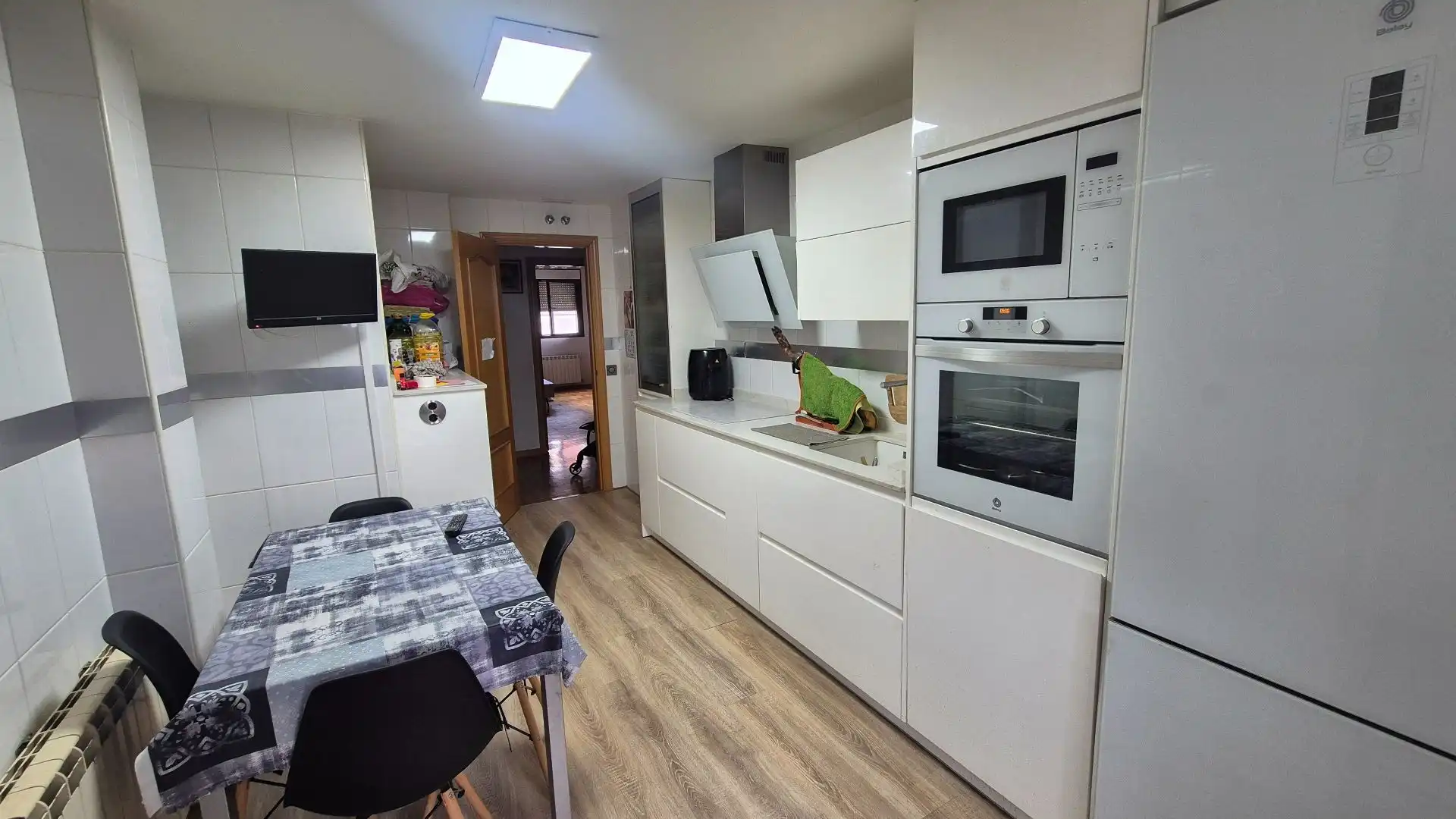 Kitchen of Flat for sale in Cistérniga  with Heating, Storage room and Furnished