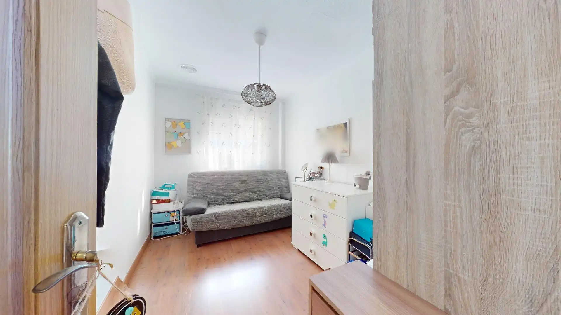 Schlafzimmer von Einfamilien-Reihenhaus zum Verkauf in Elche / Elx mit Privatgarten, Terrasse und Gemeinschaftspool