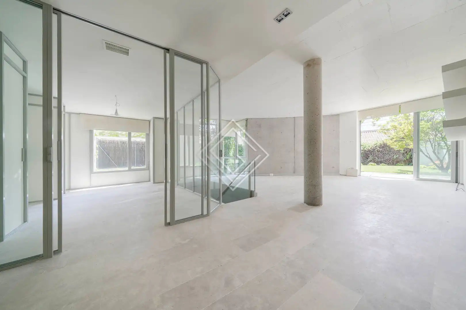 Dúplex de lloguer en Madrid amb Jardí privat, Terrassa i Piscina