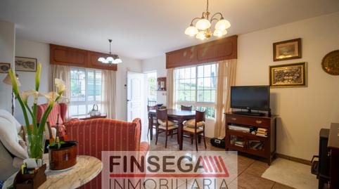 Foto 5 de Casa o chalet en venta en Miño, A Coruña