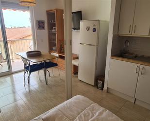 Dormitori de Apartament de lloguer en Cambrils amb Aire condicionat i Terrassa