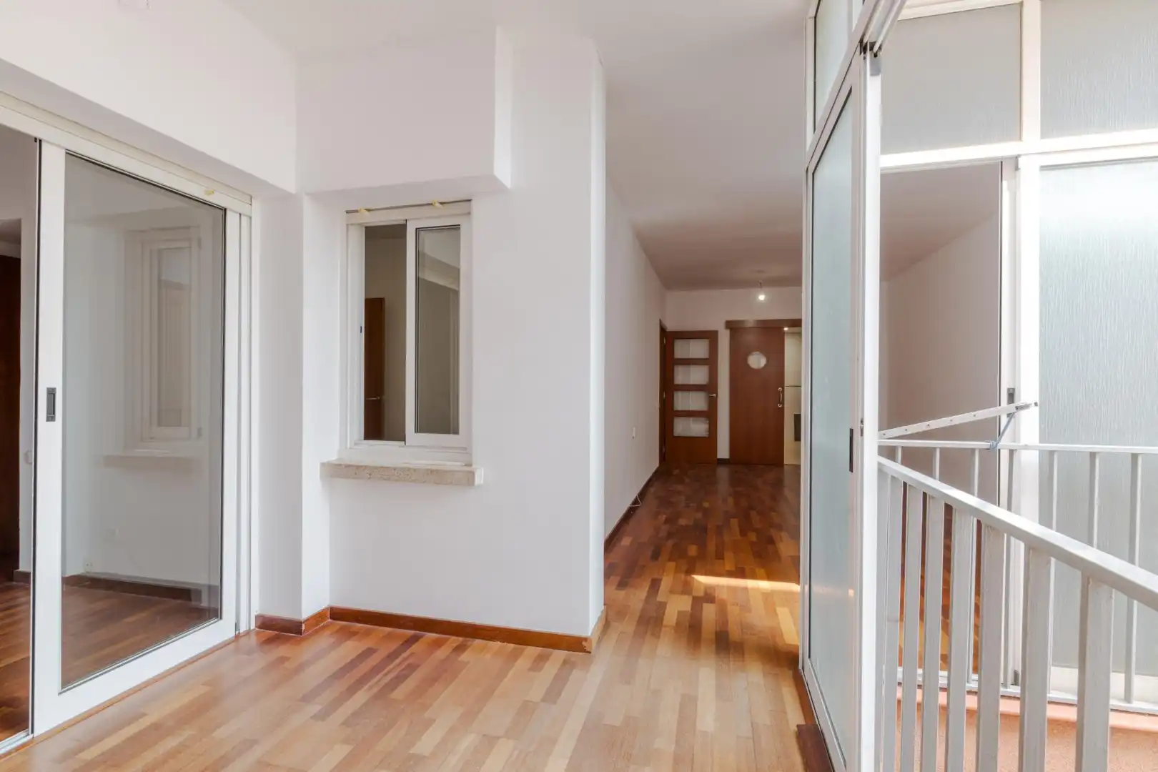 Piso en venta en Esplugues de Llobregat con Balcón