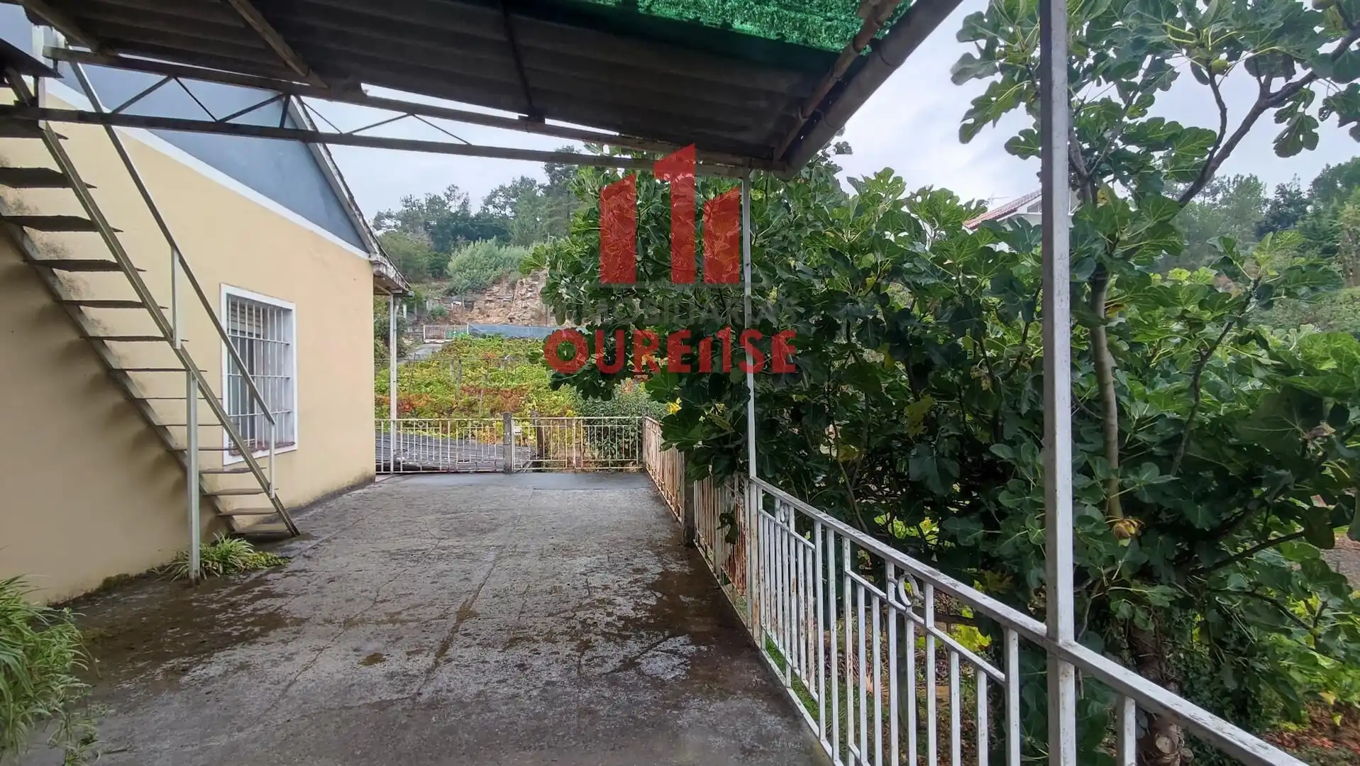 Exterior view of Houses for sale in Ourense Capital   with Private garden, Terrace and Storage room