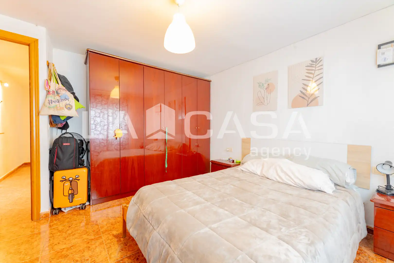 Habitación de Piso en venta en Valencia con Amueblado