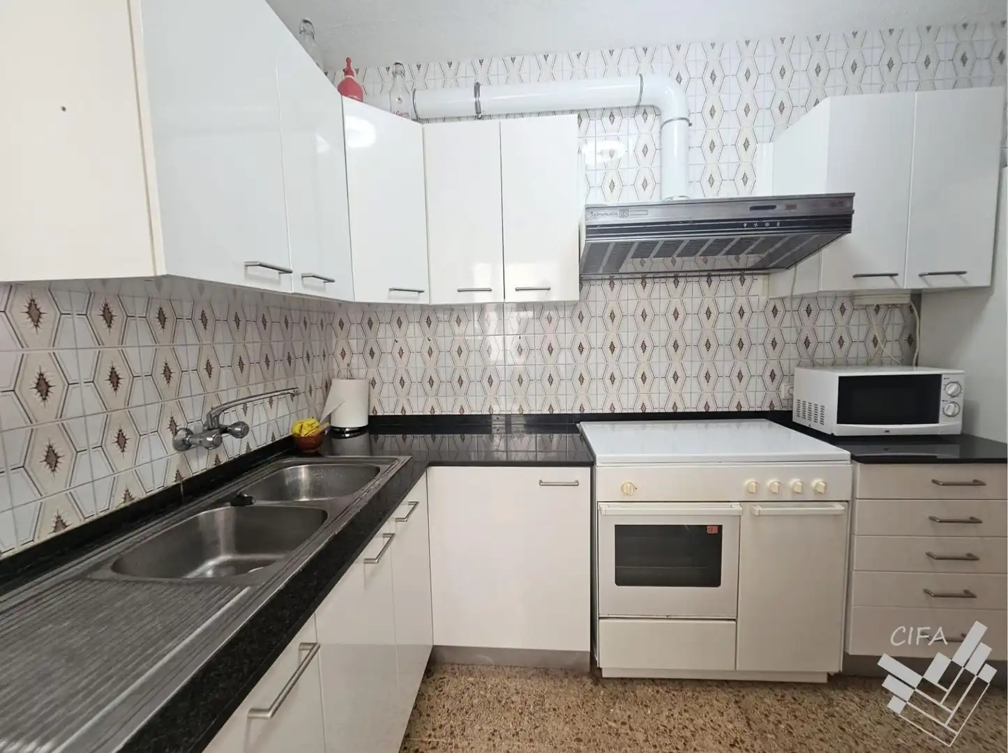 Kitchen of Flat for sale in Alcanar  with Air Conditioner, Terrace and Furnished