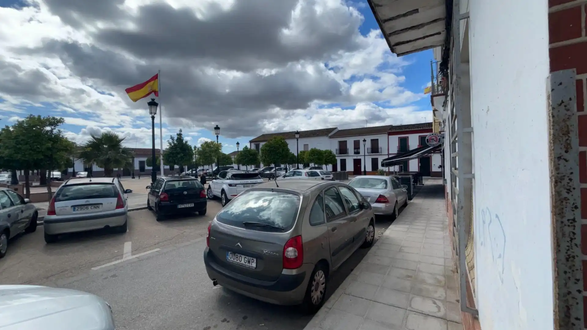 Parking de Casa o chalet en venta en Pilas con Jardín privado, Terraza y Trastero