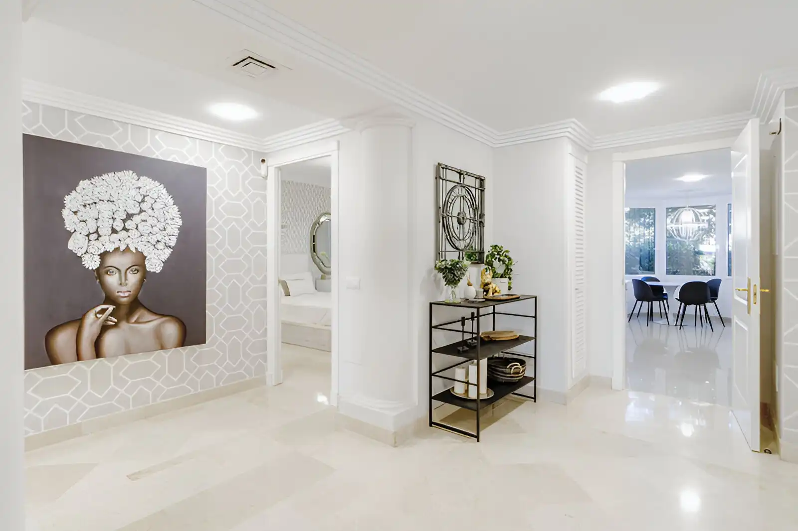 Home with pool for sale in Nueva Andalucía, imagen 16