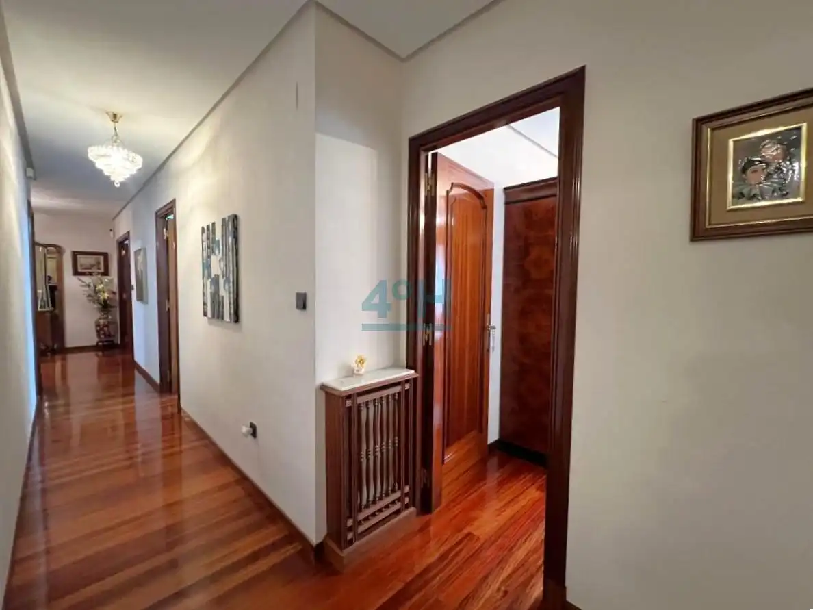 Flat for sale in Ourense Capital   with Heating, Parquet flooring and Storage room