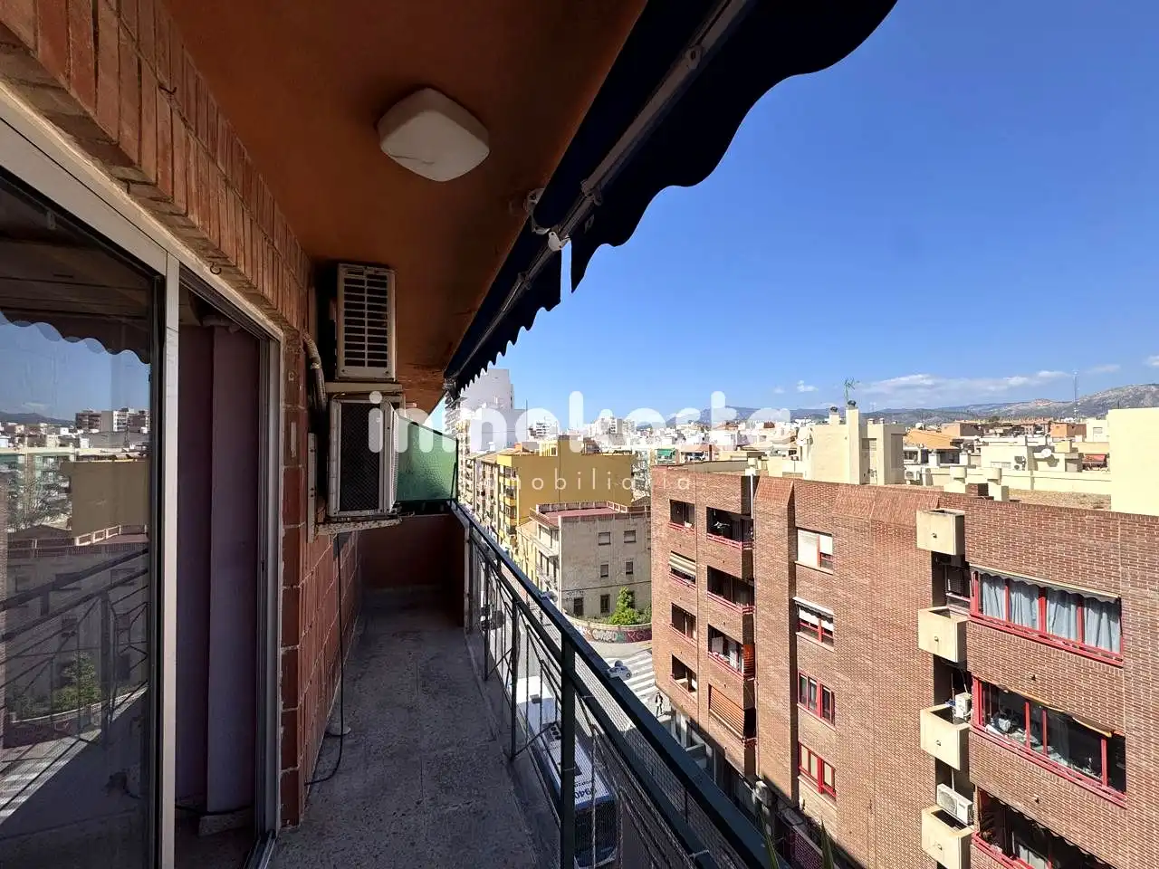 Vista exterior de Piso en venta en Villajoyosa / La Vila Joiosa con Aire acondicionado y Terraza