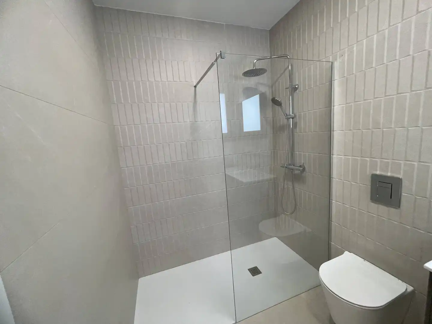Baño de Casa o chalet en venta en Almoradí con Aire acondicionado, Jardín privado y Terraza