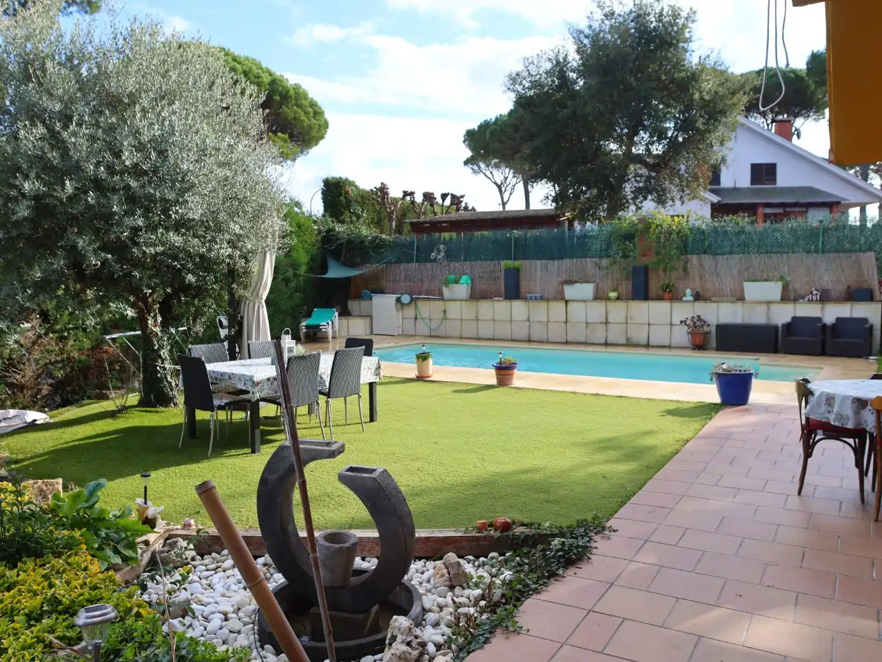 House with pool for sale in Montserrat 716, imagen 3