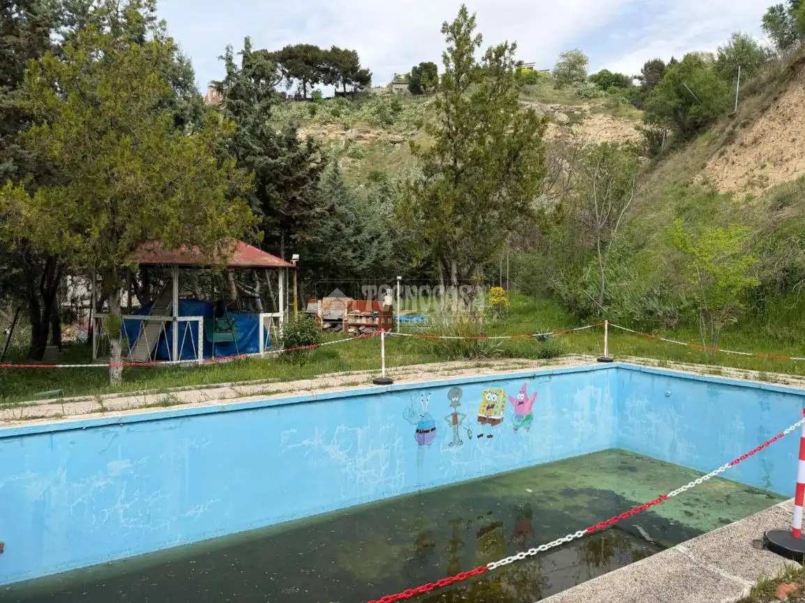 Piscina de Casa o chalet en venta en Paracuellos de Jarama