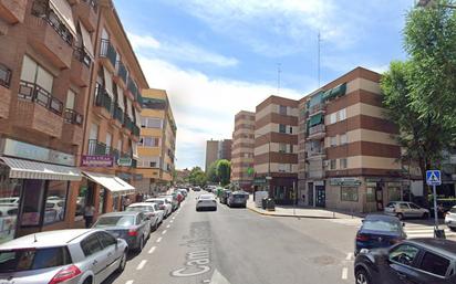 Vista exterior de Local en venda en Móstoles