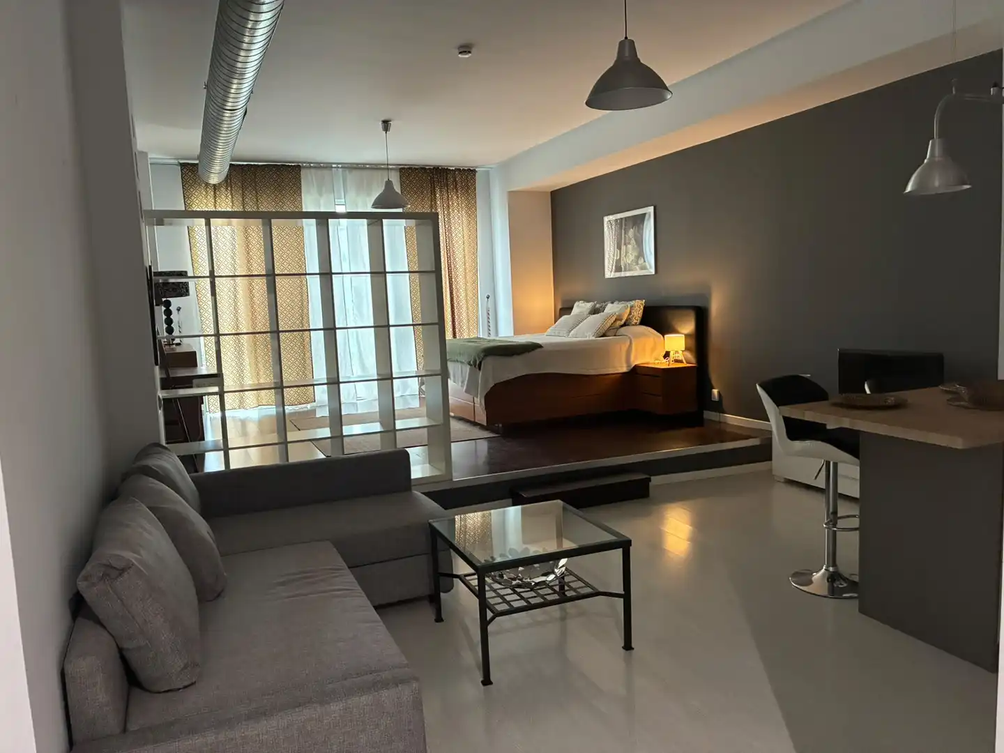 Loft amb ascensor de lloguer a Calle Thomas Edison