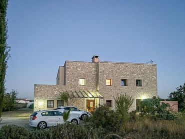 Country house with pool for sale in Sencelles