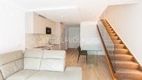 Living room of Attic for sale in  Madrid Capital  with Air Conditioner, Terrace and Swimming Pool