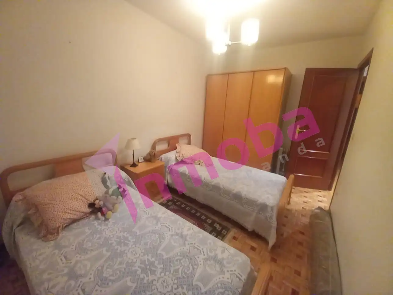 Habitación de Piso en venta en Aranda de Duero con Calefacción, Parquet y Terraza