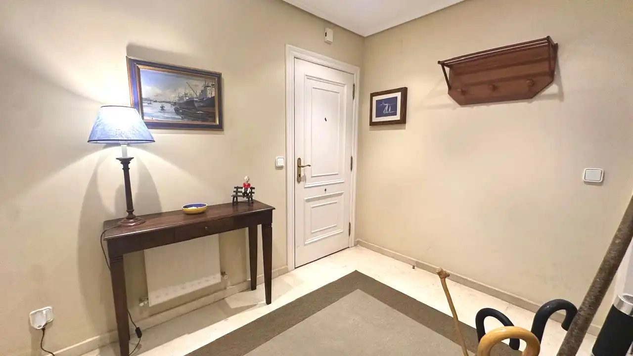 Piso en venta en Castro-Urdiales con Calefacción, Trastero y Amueblado