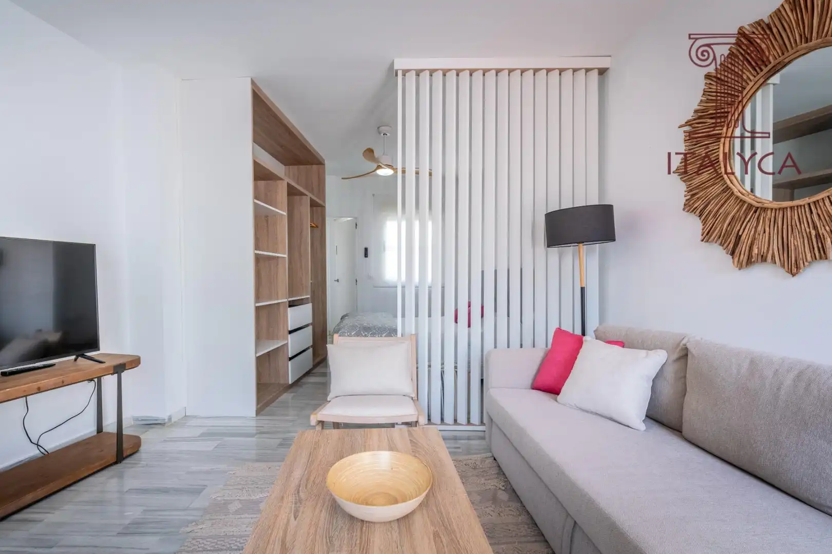 Sala de estar de Ático en venta en Sevilla con Aire acondicionado, Terraza y Amueblado